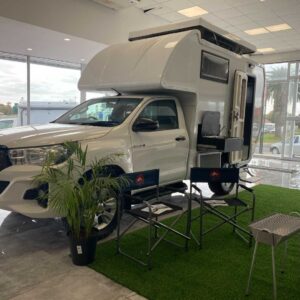 2019 TOYOTA Hilux 2.4 Gd-6 Srx 4x4 S/c Navi
