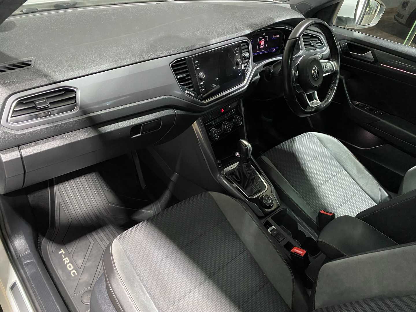 2021 VOLKSWAGEN T-roc 2.0 Tsi 4m R-line Dsg - Image 7
