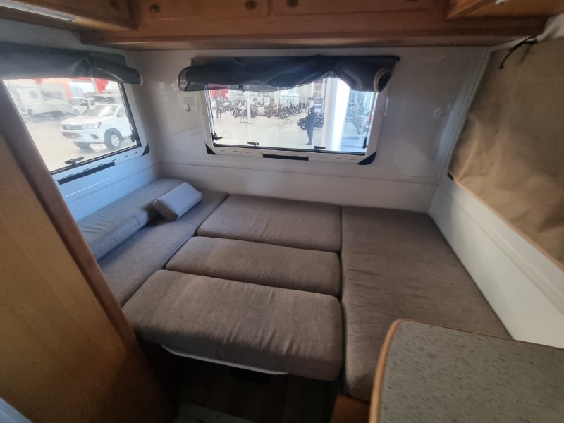 2016 IVECO Daily 4 Berth Motorhome - Image 7