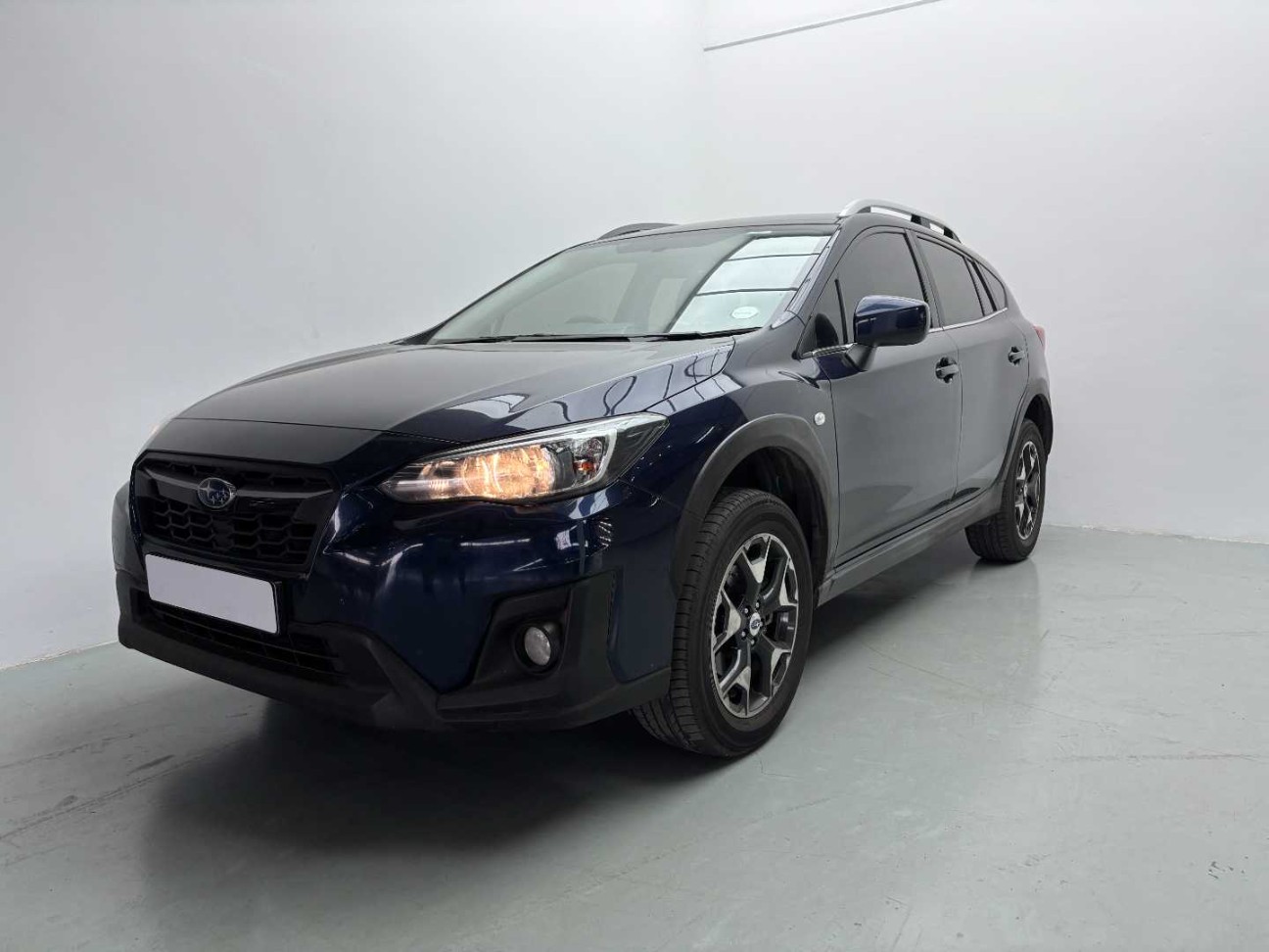 2018 SUBARU Xv/Crosstrek Xv 2.0i Cvt - Image 3