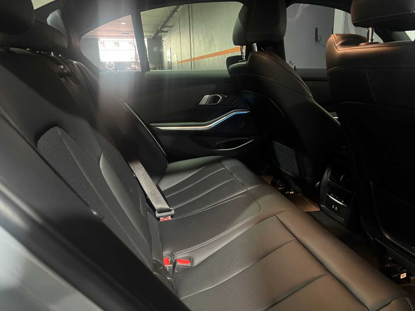 2024 BMW 3 Series (G20) 320i M Sport a/T - Image 8