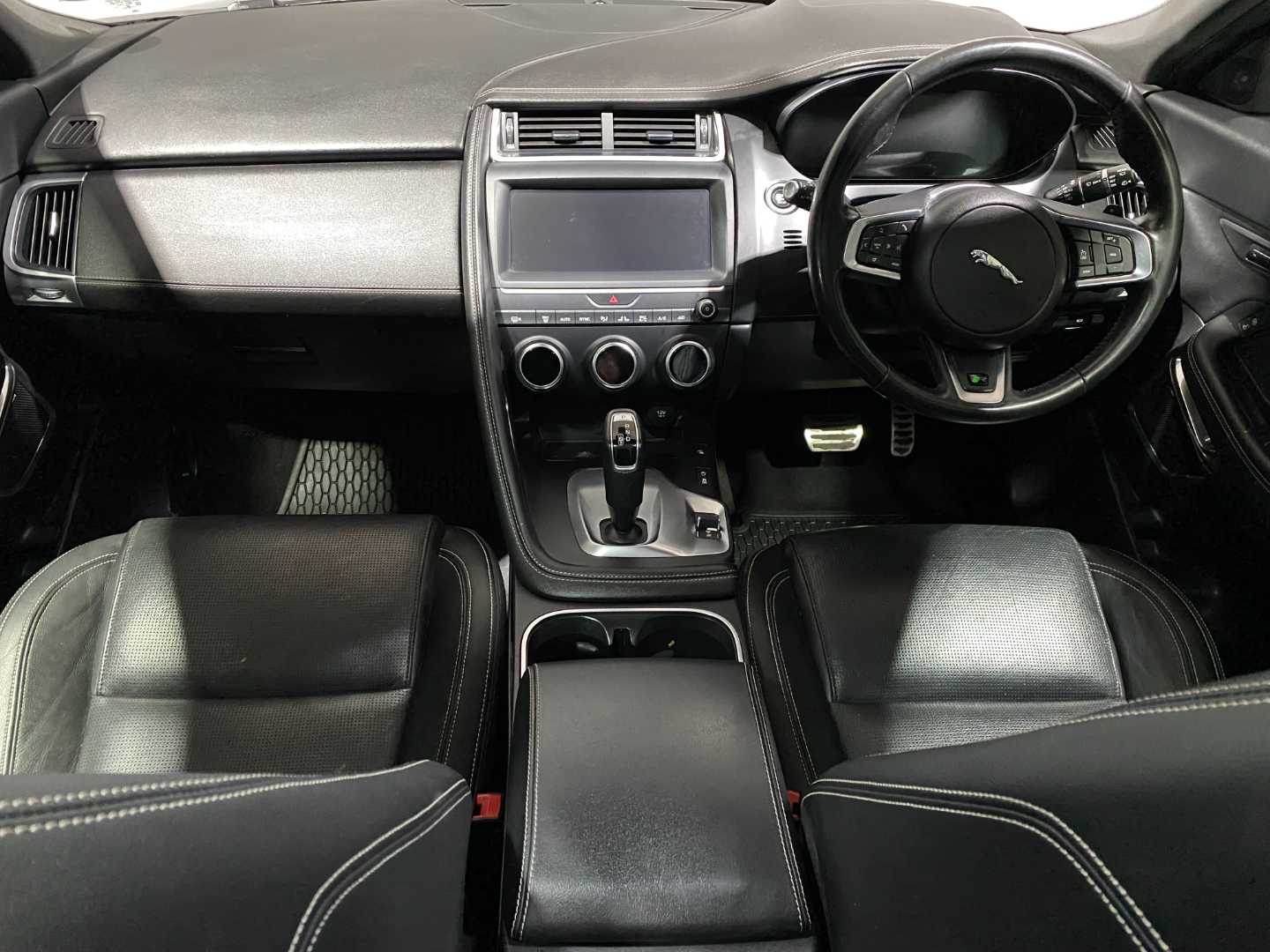 2021 JAGUAR E-pace D180 2.0d Hse (132kw) - Image 14