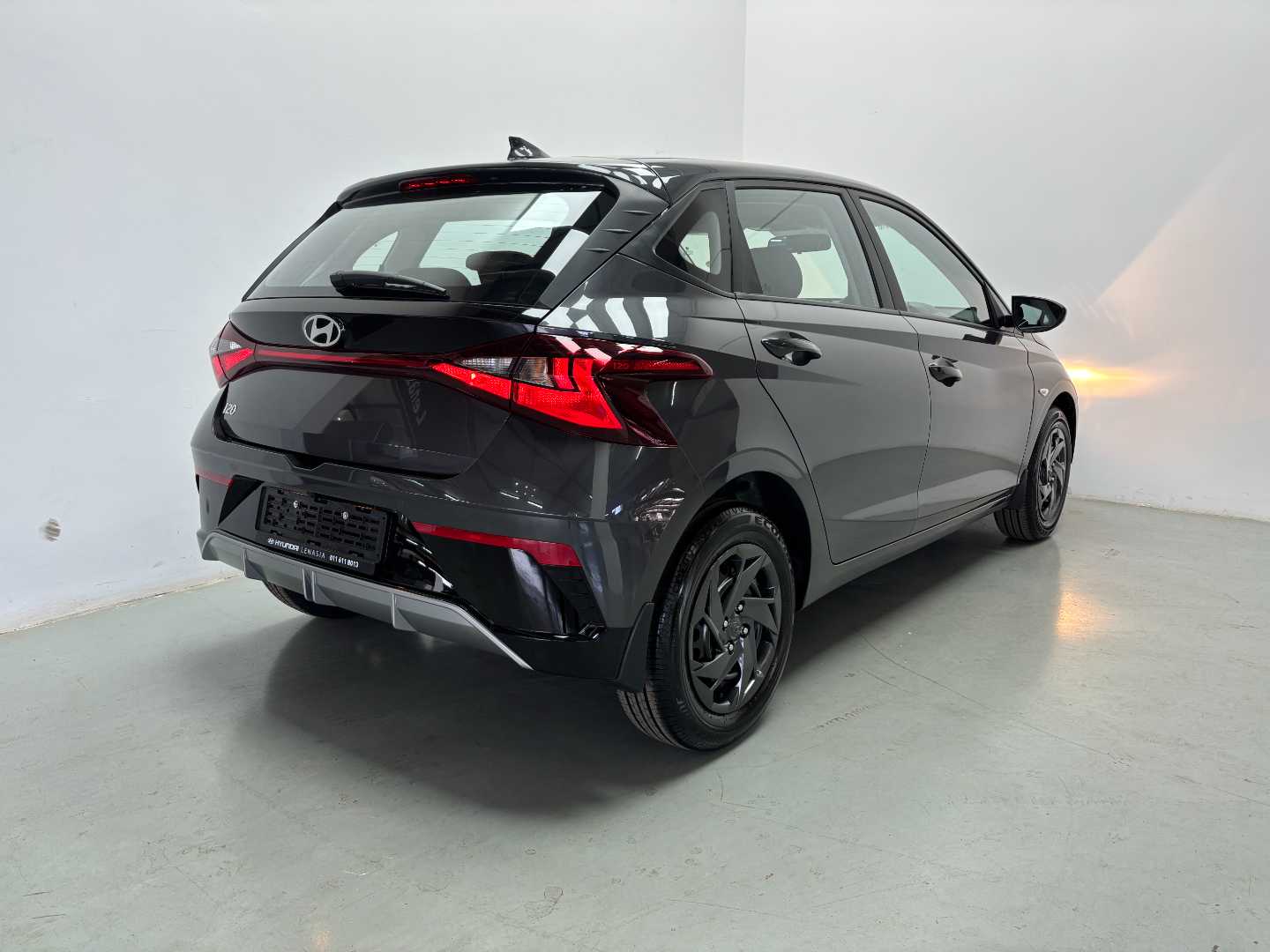 2025 HYUNDAI i20 1.2 PREMIUM M/T - Image 6