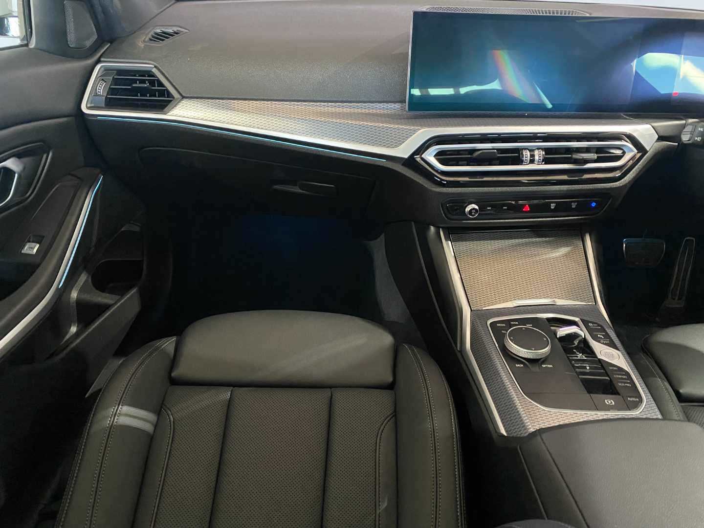 2024 BMW 3 Series (G20) 320i M Sport a/T - Image 15