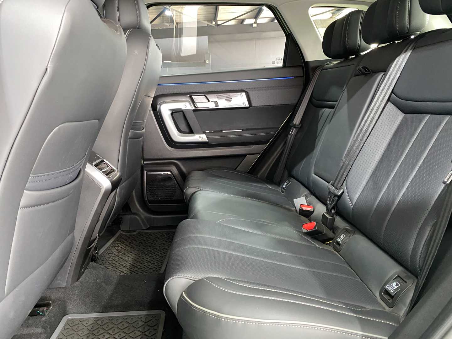 2025 CHERY Jaecoo J7 1.6t Glacier - Image 9