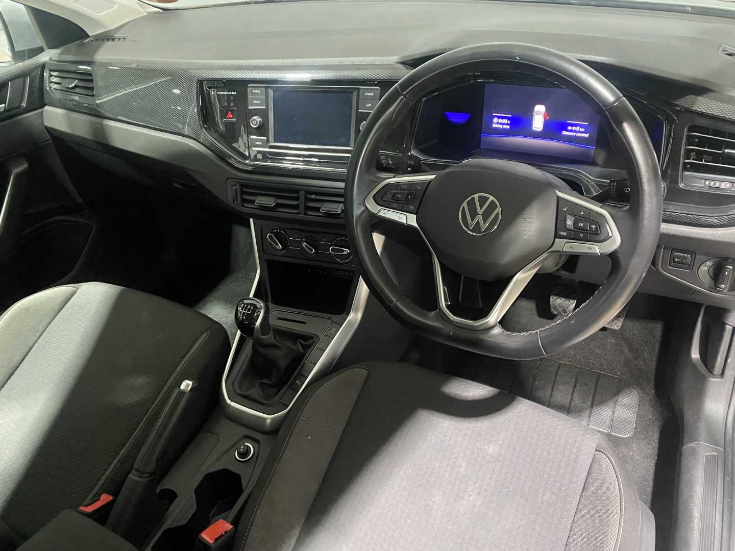 2024 VOLKSWAGEN Polo Playa / 1.0 Tsi Life - Image 11