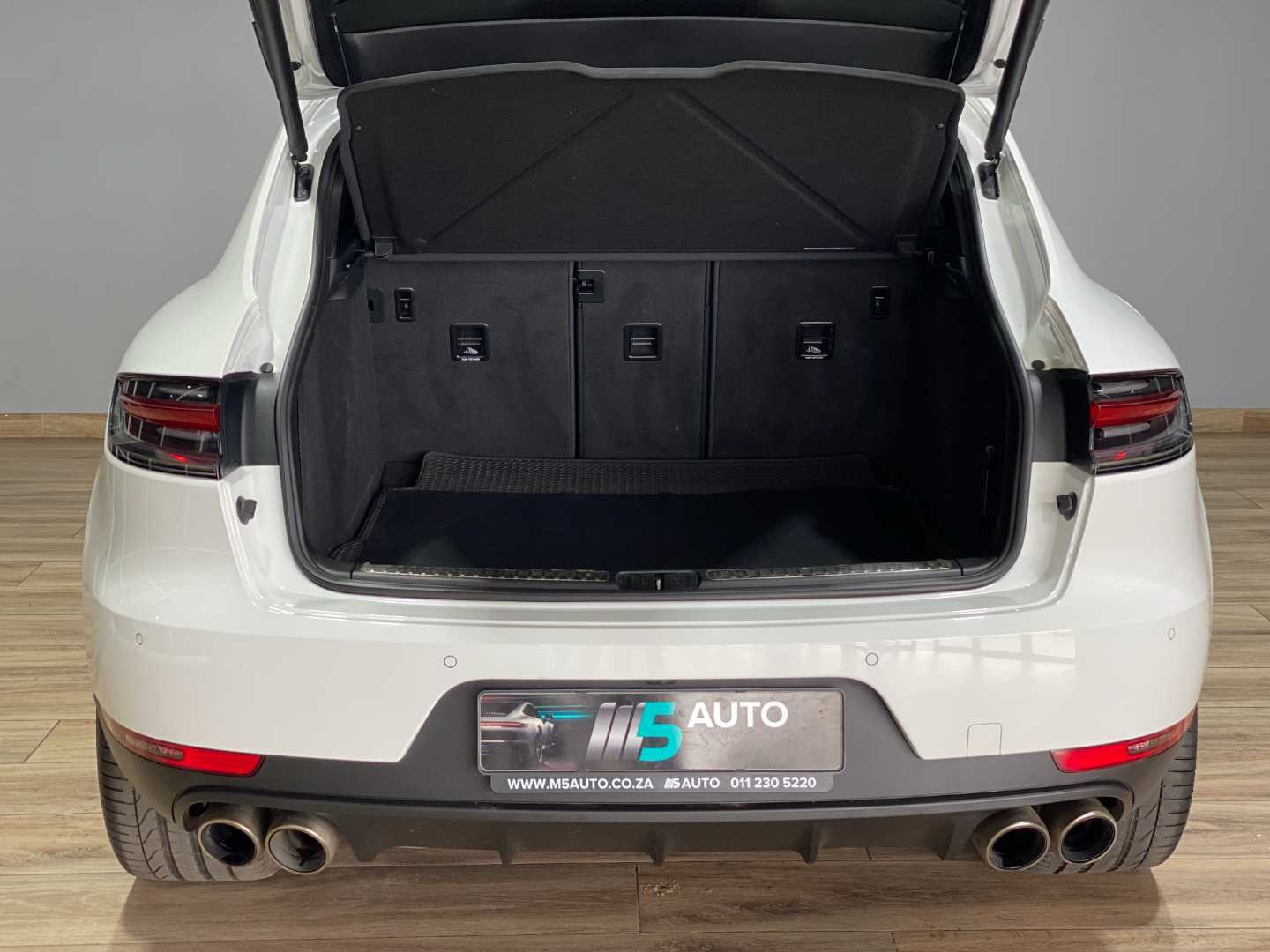 2019 PORSCHE Macan S - Image 19