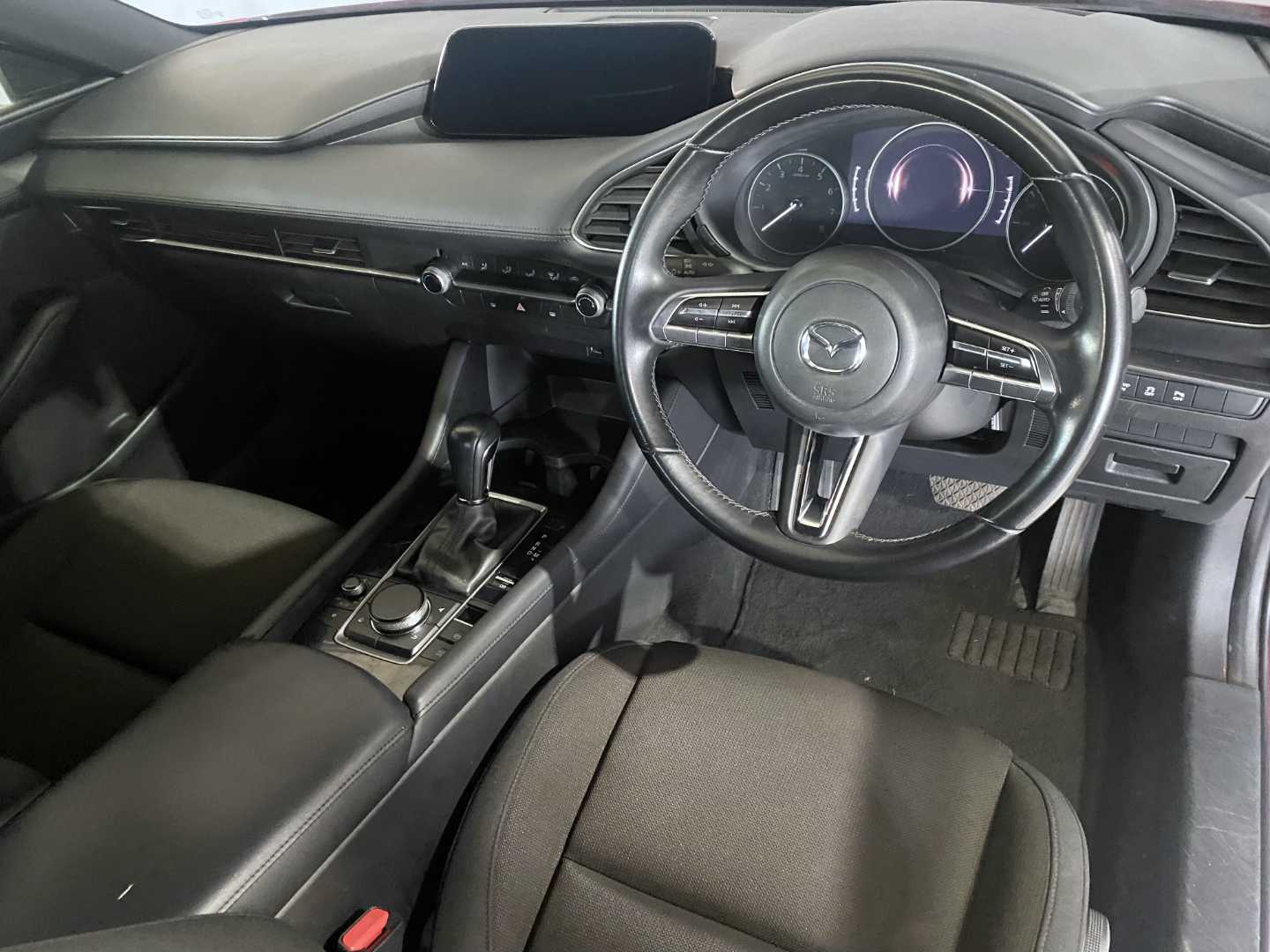 2022 MAZDA 3 1.5 Dynamic a/T 5dr - Image 11