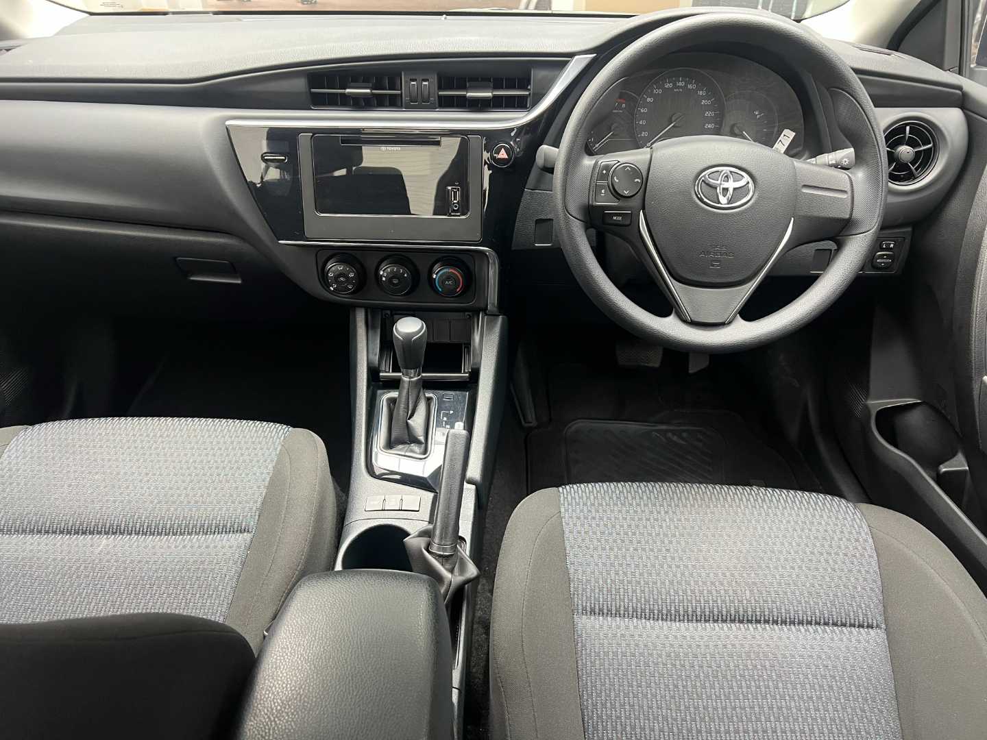 2025 Toyota Corolla Quest Plus 1.8 Cvt - Image 20