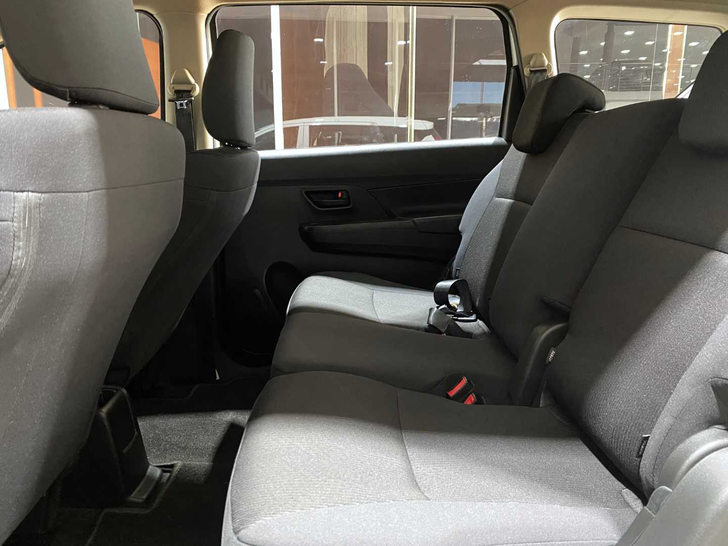 2025 SUZUKI Ertiga 1.5 Ga - Image 9