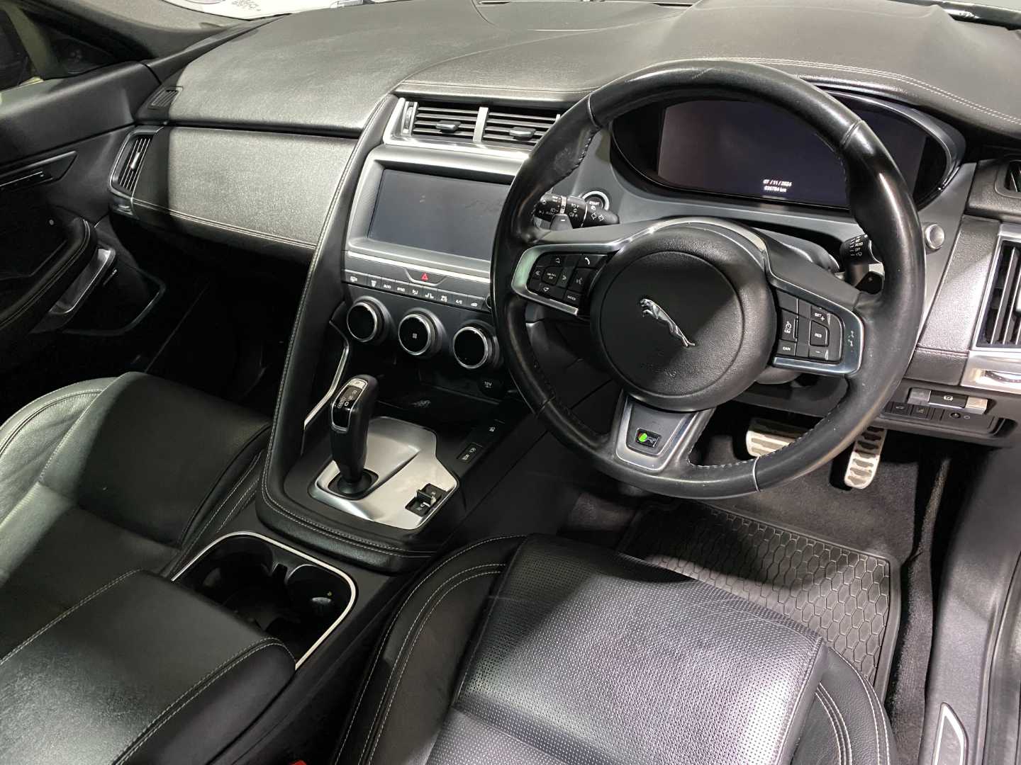 2021 JAGUAR E-pace D180 2.0d Hse (132kw) - Image 11