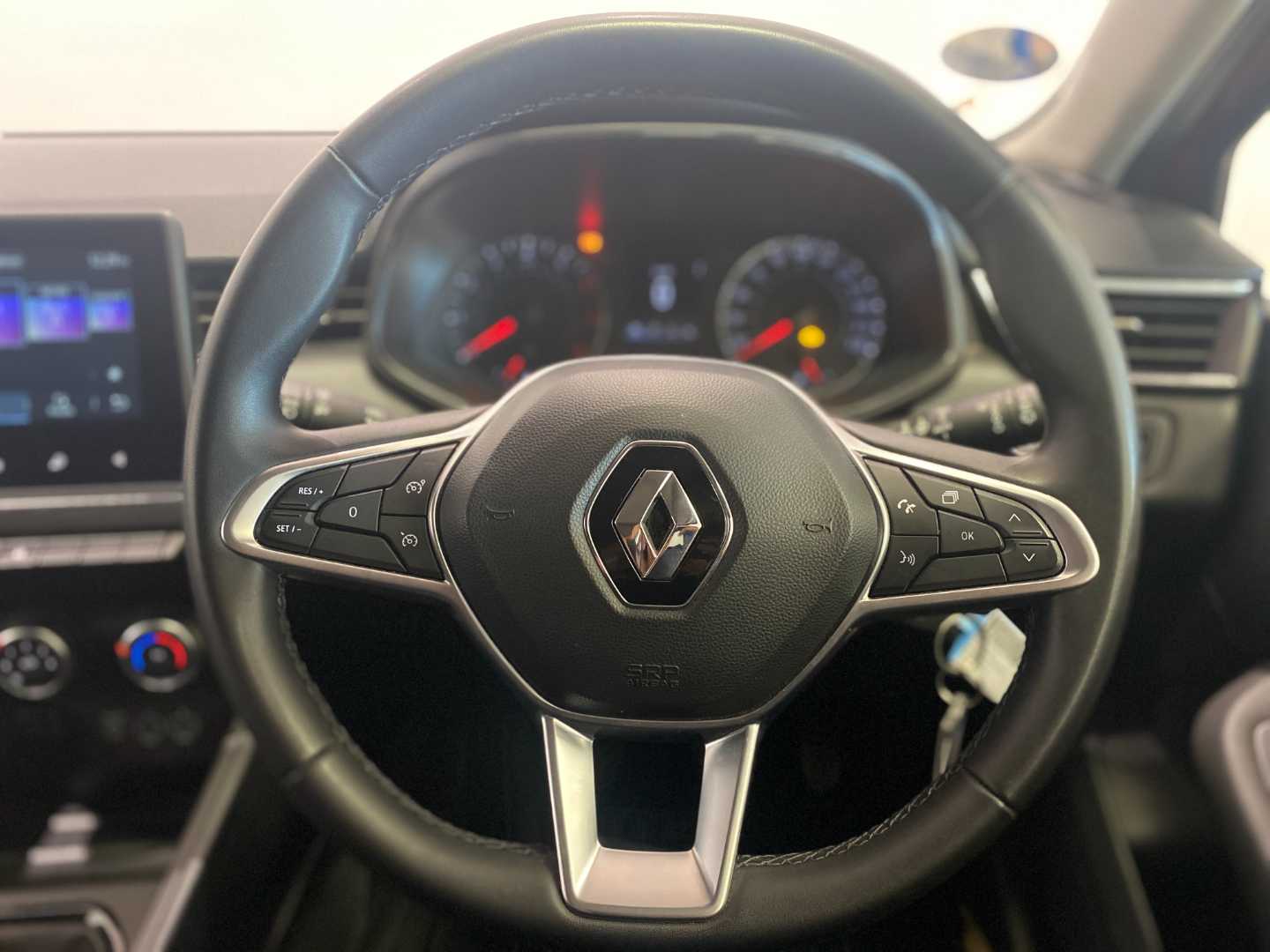 2024 RENAULT Clio V 1.0t Zen - Image 16