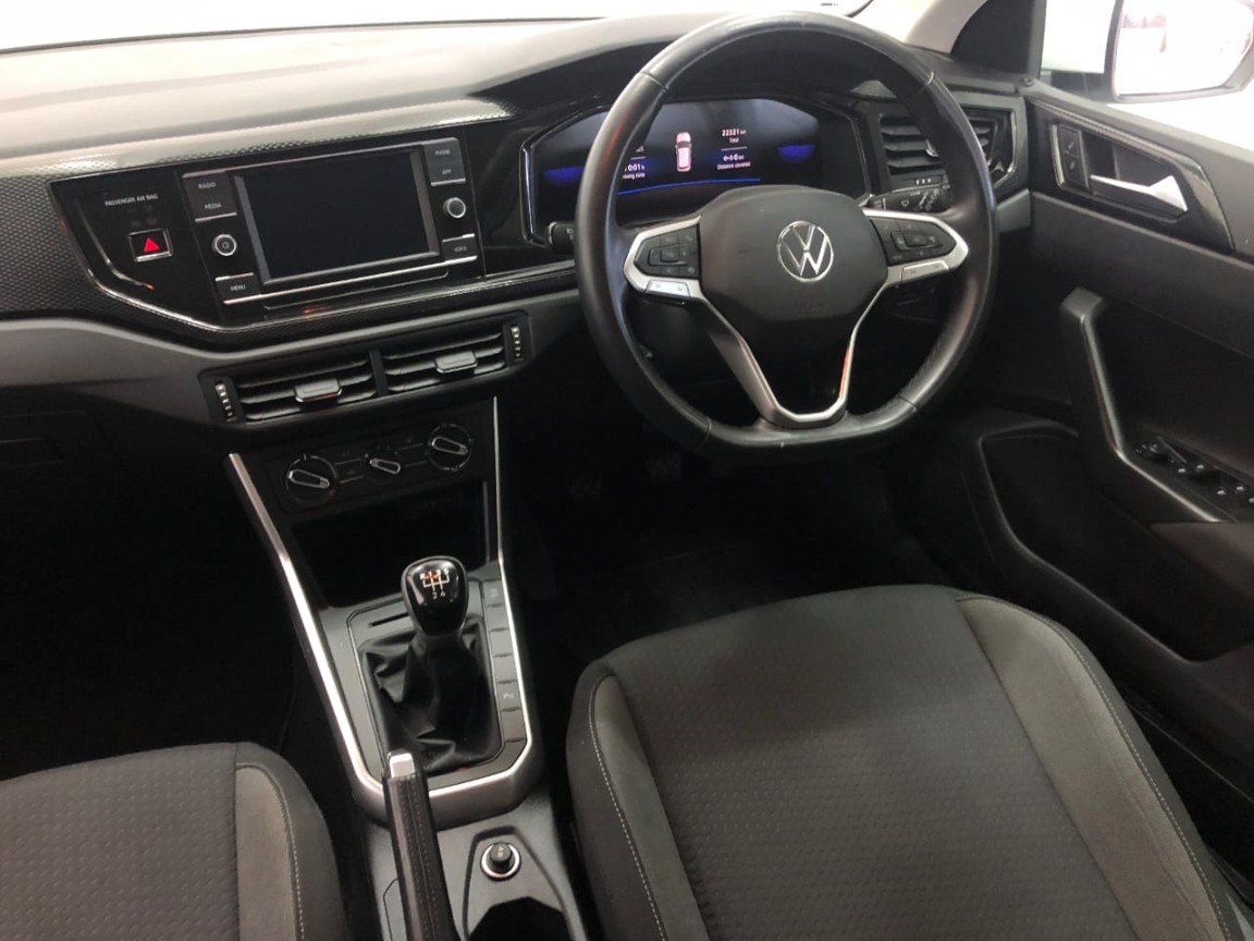 2024 VOLKSWAGEN Polo Playa / 1.0 Tsi Life Dsg - Image 8