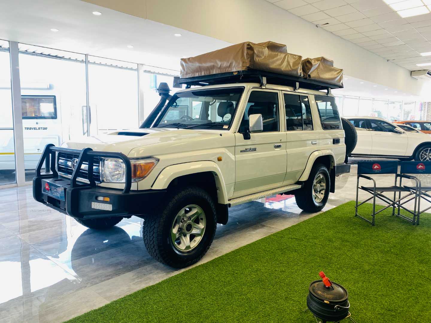 2019 TOYOTA Land Cruiser Pick up 79 4.5d P/U D/c