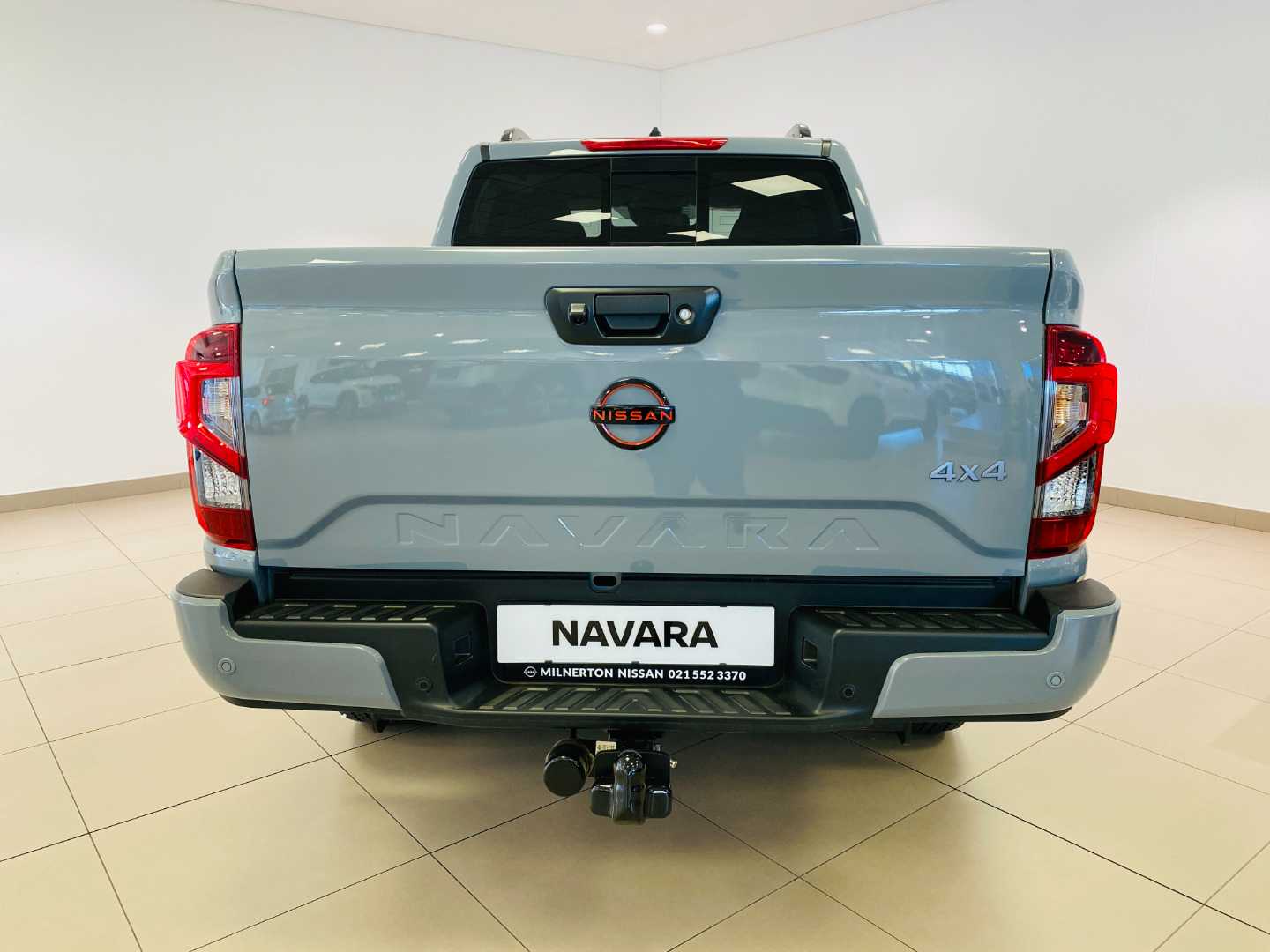2025 NISSAN Navara 2.5ddti Pro-4x 4x4 a/T D/C P/u - Image 5