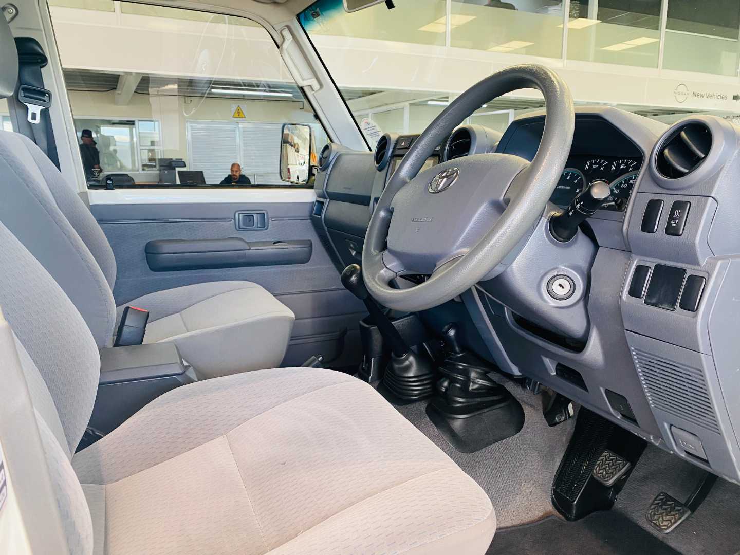 2019 TOYOTA Land Cruiser Pick up 79 4.5d P/U D/c - Image 8