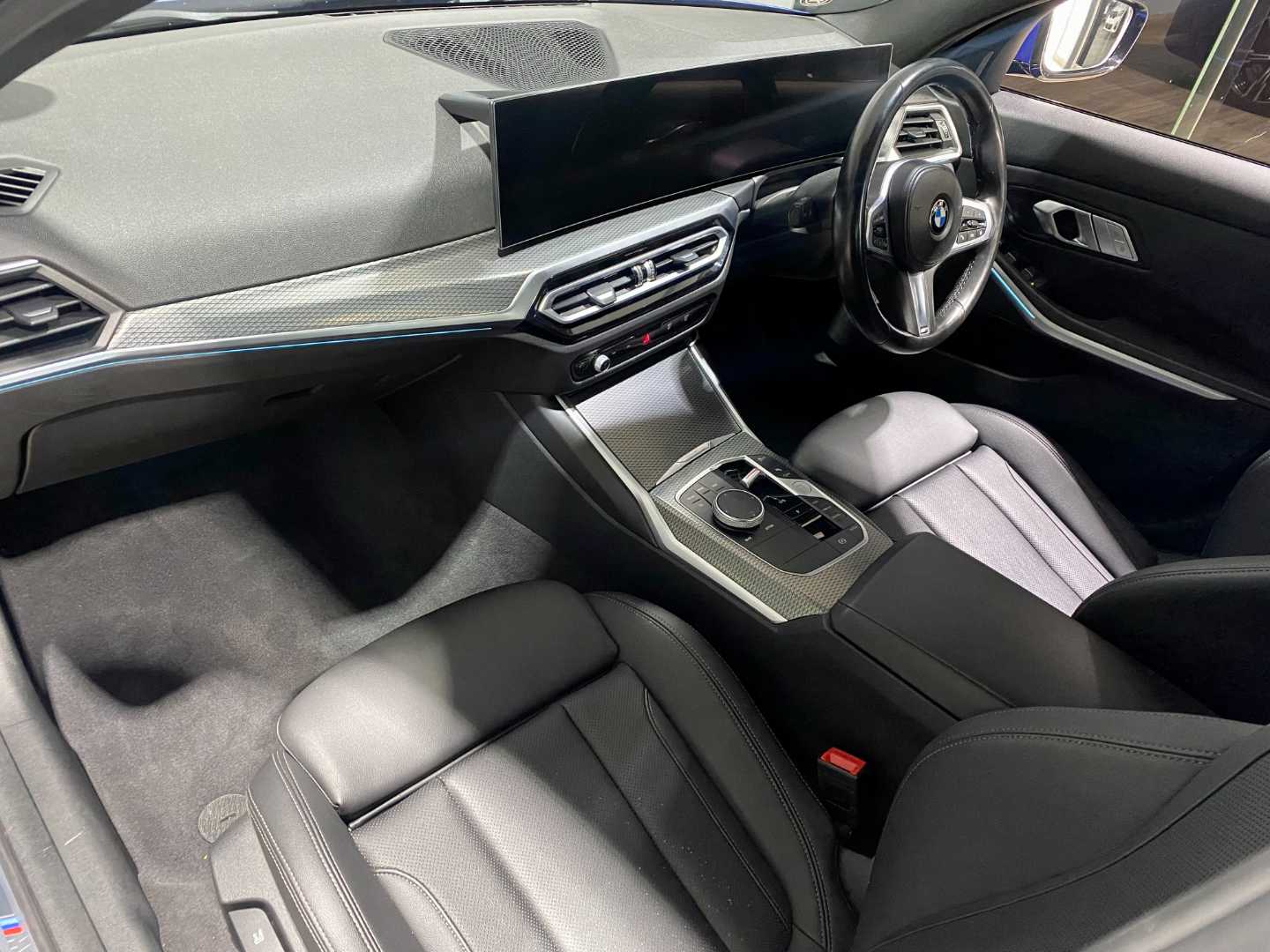 2024 BMW 3 Series (G20) 318i M Sport a/T - Image 7