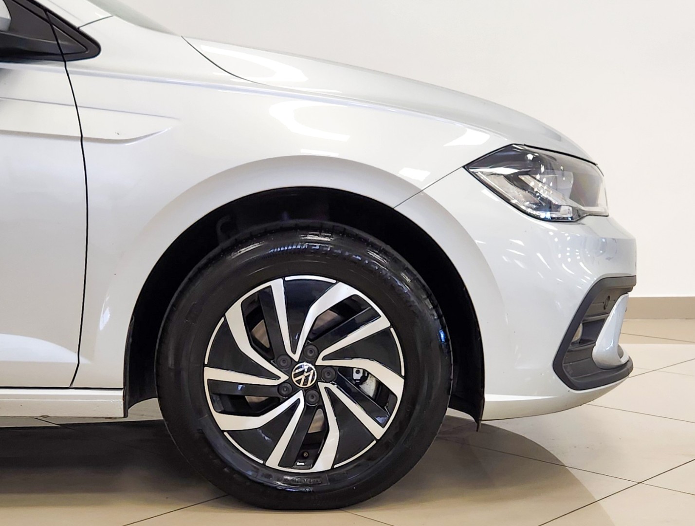 2024 VOLKSWAGEN Polo Playa / 1.0 Tsi Life Dsg - Image 7