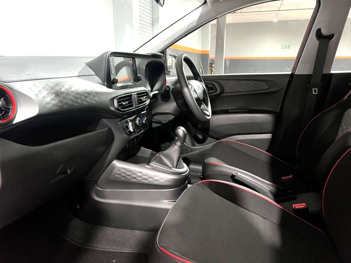 2025 HYUNDAI Grand I10 1.0 Premium M/T My24 - Image 17