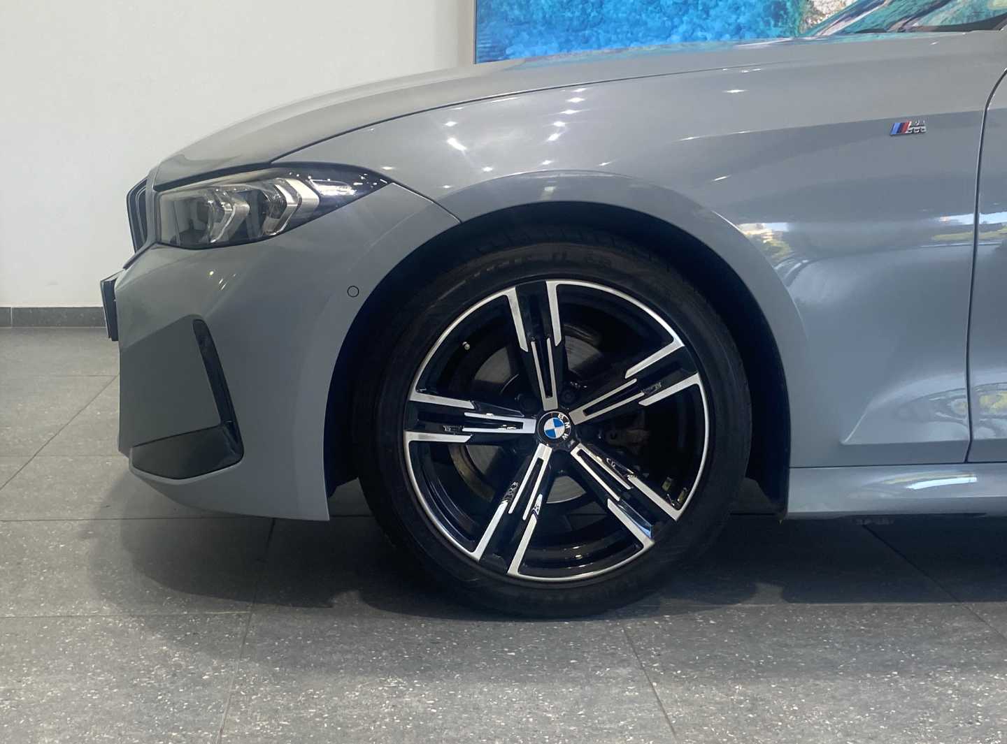2024 BMW 3 Series (G20) 318i M Sport a/T - Image 7