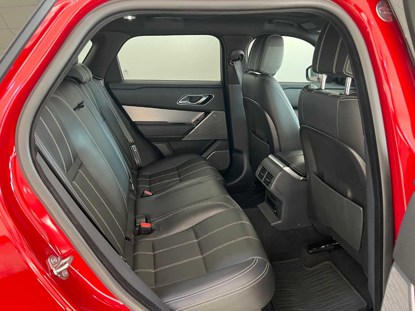 2021 Non Franchise Passenger Velar Range Rover 2.0d Se (D200) - Image 9