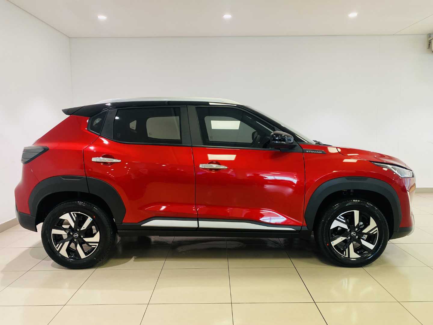 2025 NISSAN Magnite 1.0 Acenta Mt* - Image 3