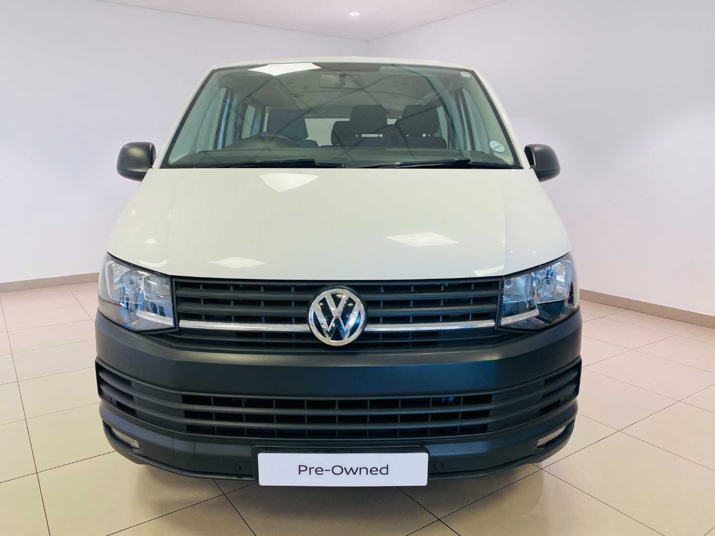 2016 VOLKSWAGEN T5/T6 T6 Transporter Crewbus 2.0 Tdi Lwb (10 Seat) - Image 2