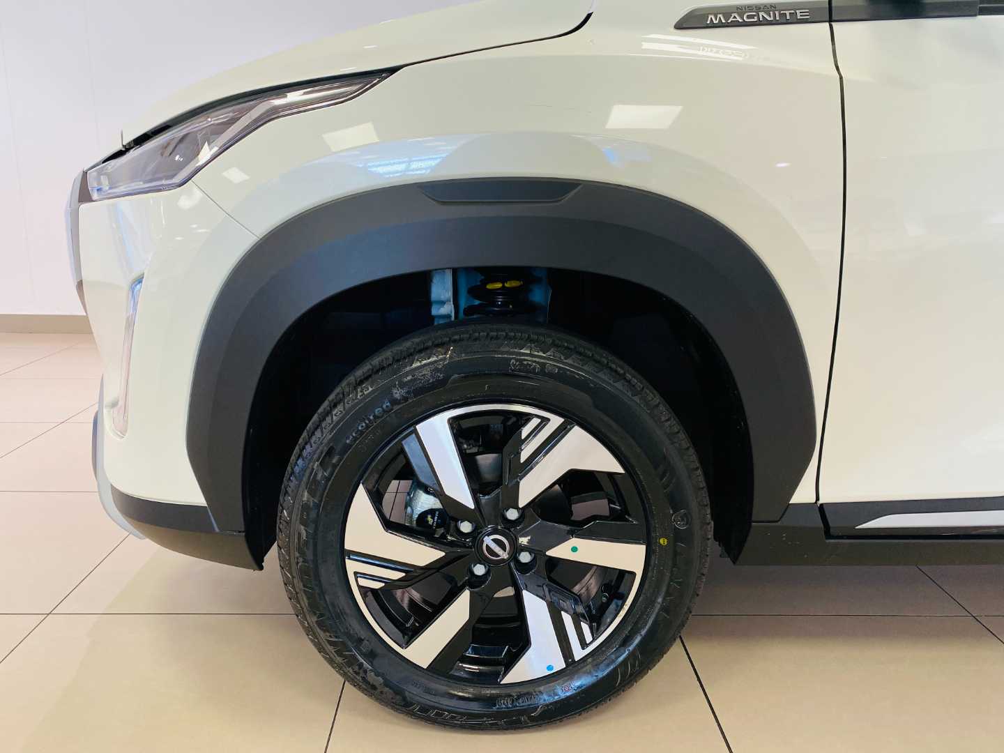 2025 NISSAN Magnite 1.0 Acenta Mt* - Image 7