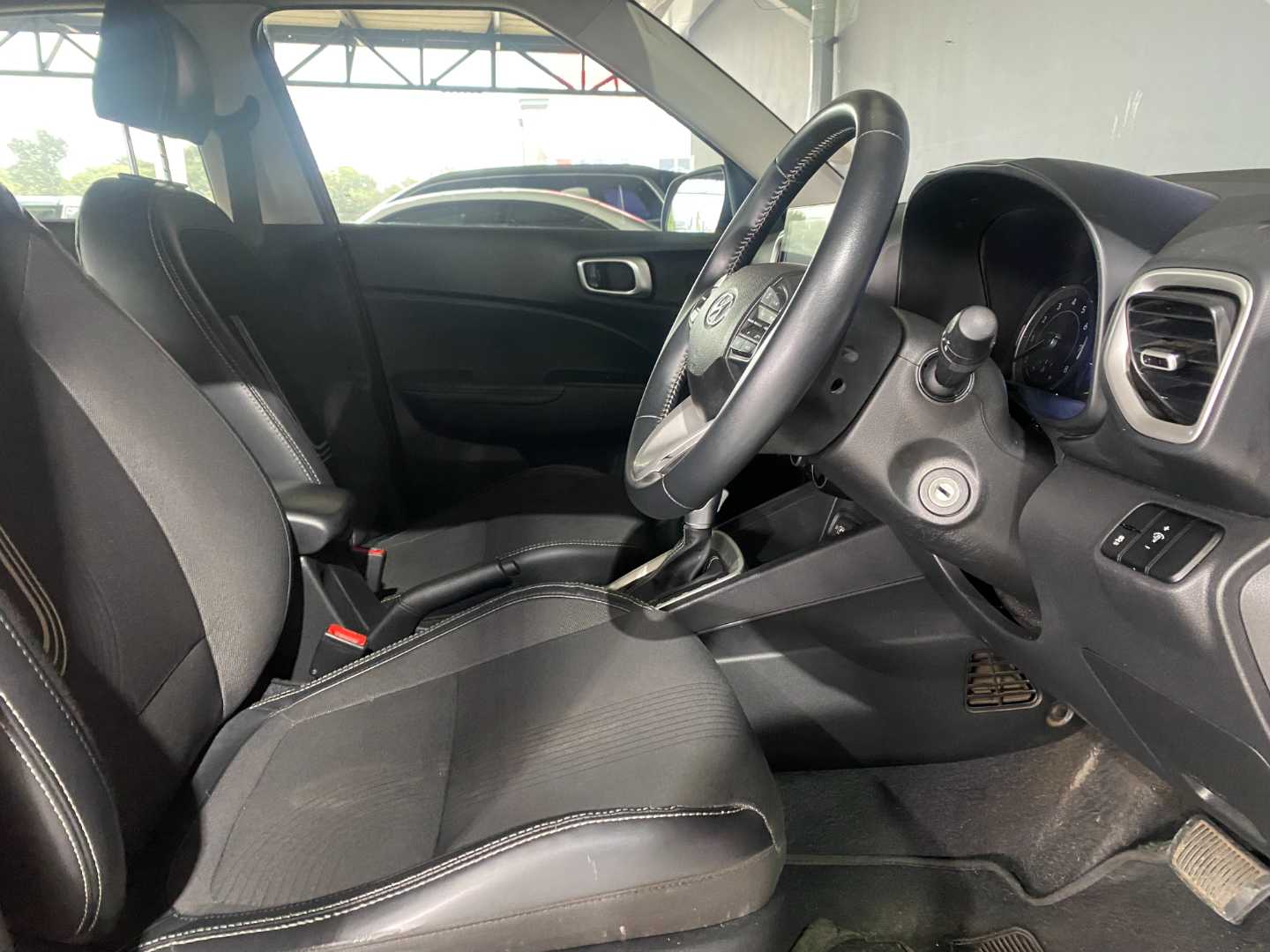 2022 HYUNDAI Venue 1.0 Tgdi Fluid Dct - Image 12