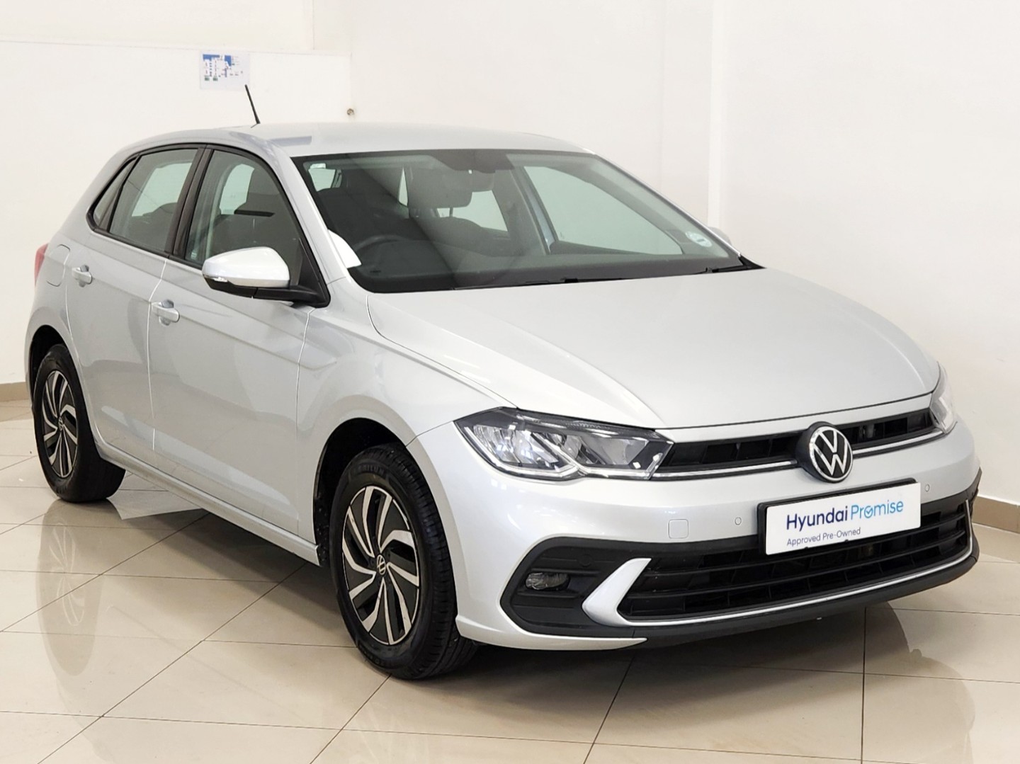 2024 VOLKSWAGEN Polo Playa / 1.0 Tsi Life Dsg