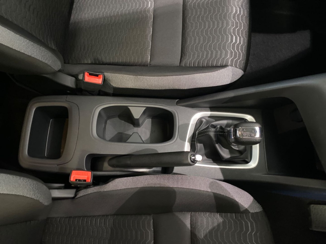 2025 NISSAN Magnite 1.0 Visia Amt* - Image 12