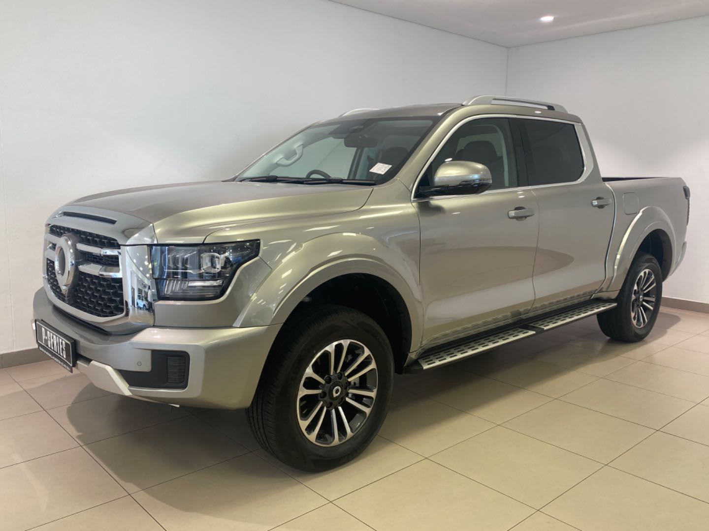 2025 GWM P500 2.4td Luxury 4x4 a/T D/C P/u
