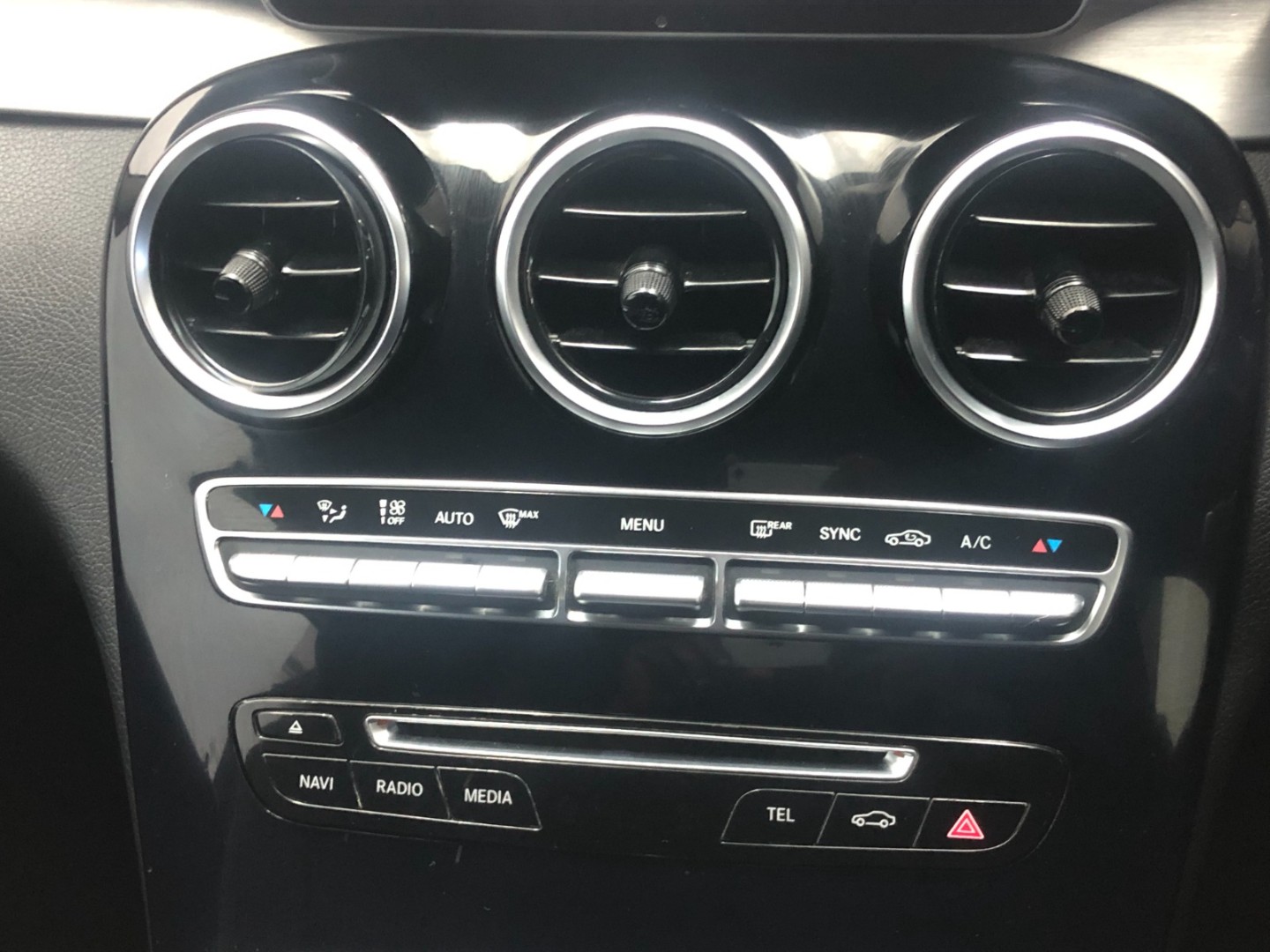 2016 MERCEDES-BENZ C Class (2014) C200 Coupe a/t - Image 10