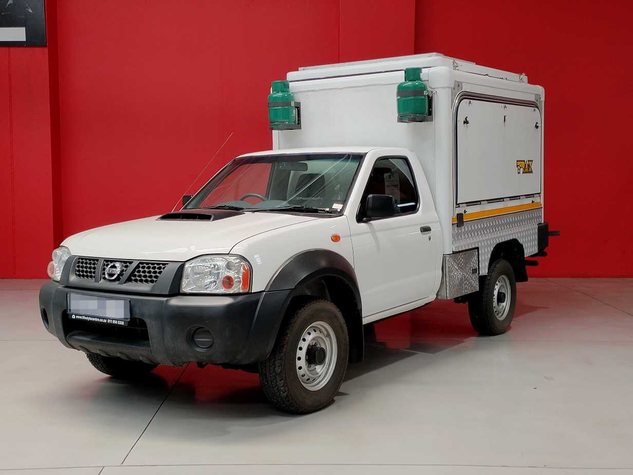 2018 NISSAN Hardbody 2002 - on/Np300 Np300 2.5 Tdi Lwb 4x4 P/U S/c