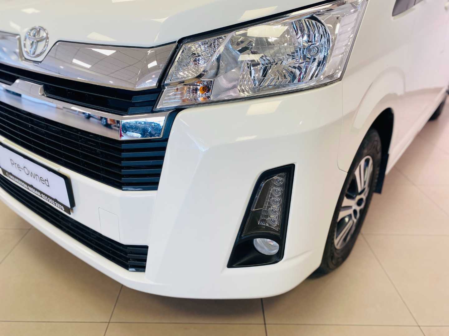 2023 TOYOTA Quantum 2.8 Gl 11 Seat - Image 18