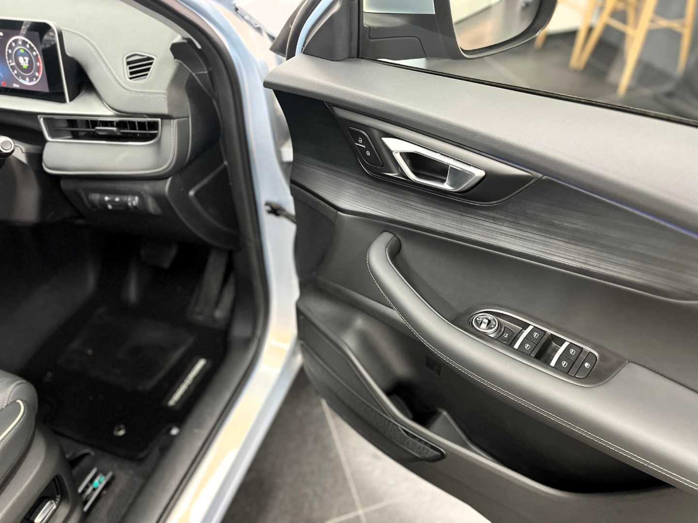 2025 CHERY Tiggo Cross Elite - Image 12