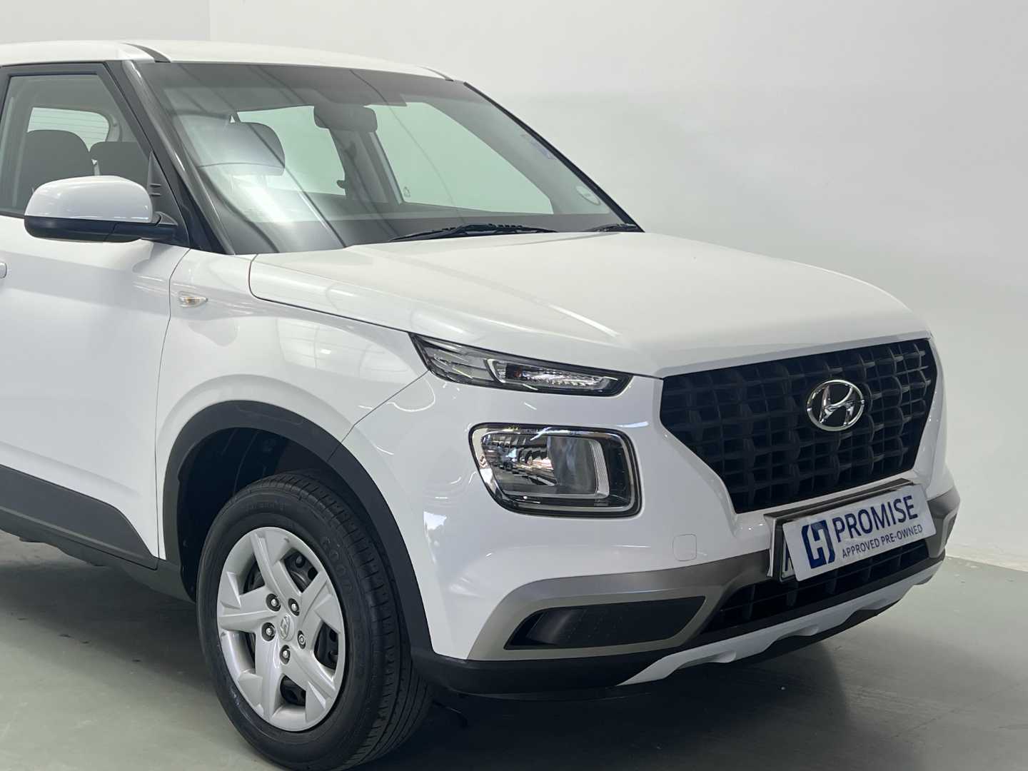 2022 HYUNDAI Venue 1.0 Tgdi Motion - Image 8
