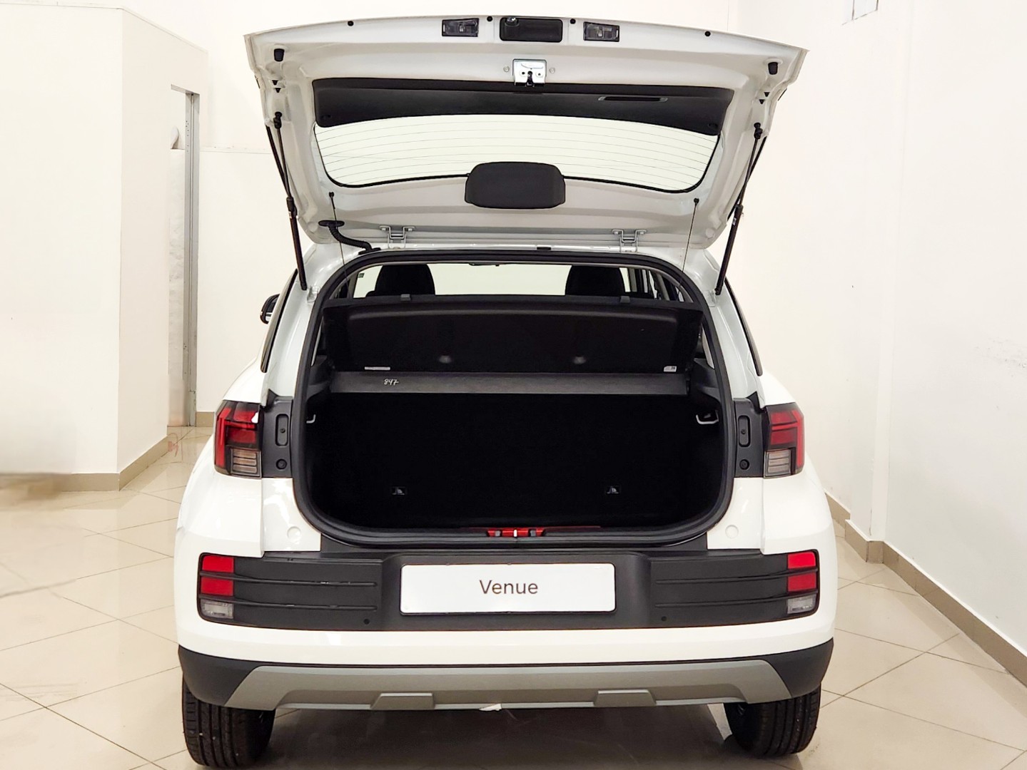 2025 HYUNDAI Venue 1.2 Premium - Image 20