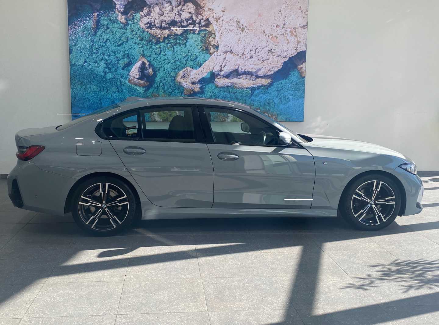 2024 BMW 3 Series (G20) 318i M Sport a/T - Image 3