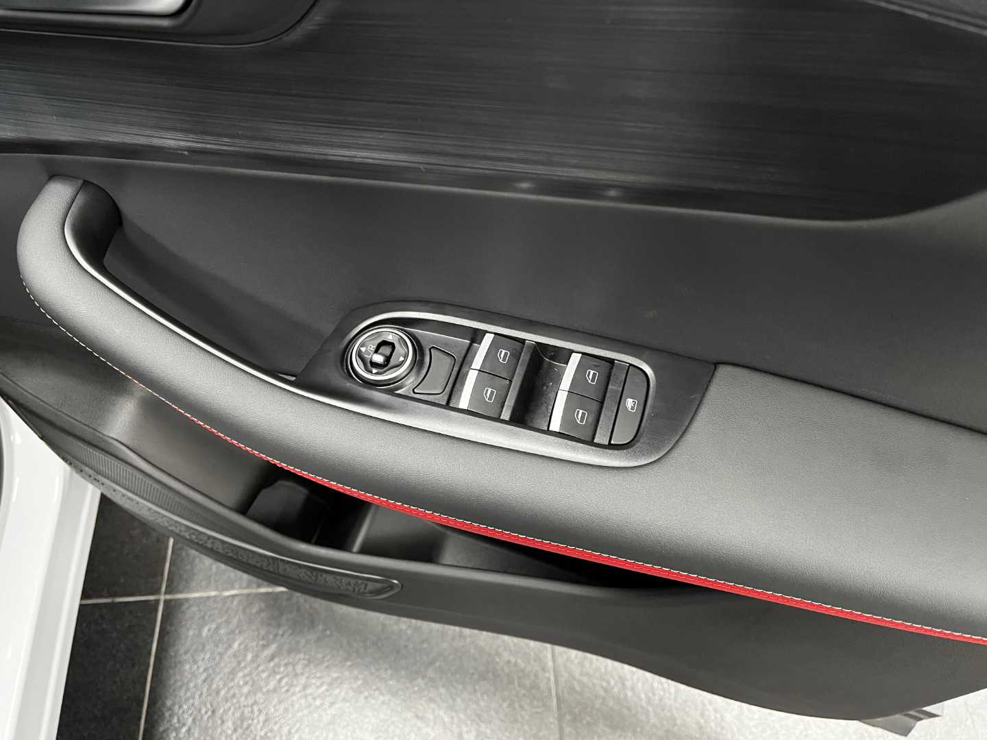 2025 CHERY Tiggo 4 Pro 1.5 Lit Cvt - Image 14