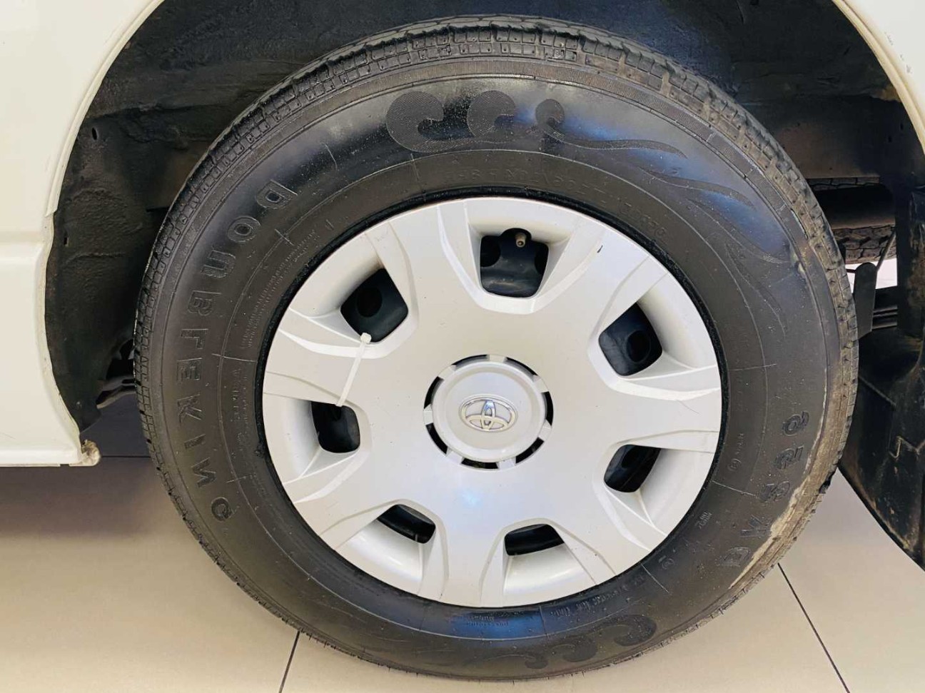 2024 TOYOTA Quantum Hiace 2.5 D-4d 14 Seat - Image 20