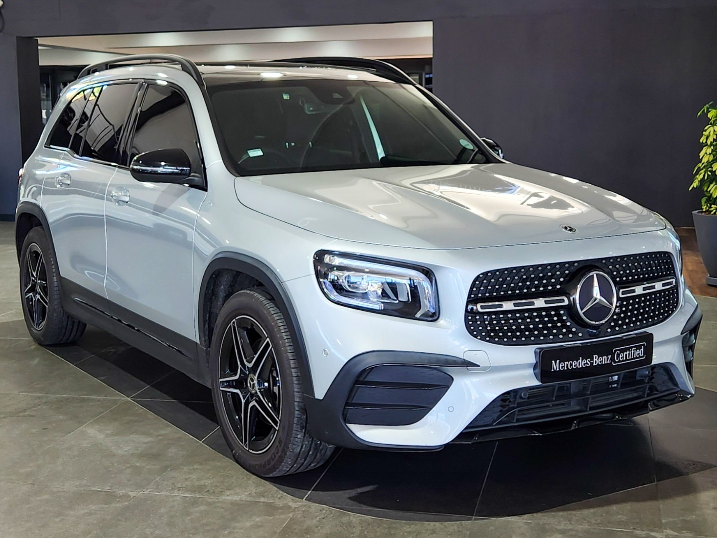 2022 Mercedes-Benz Passenger Mercedes-Benz GLB 220 d 4M FL (X247) ZA