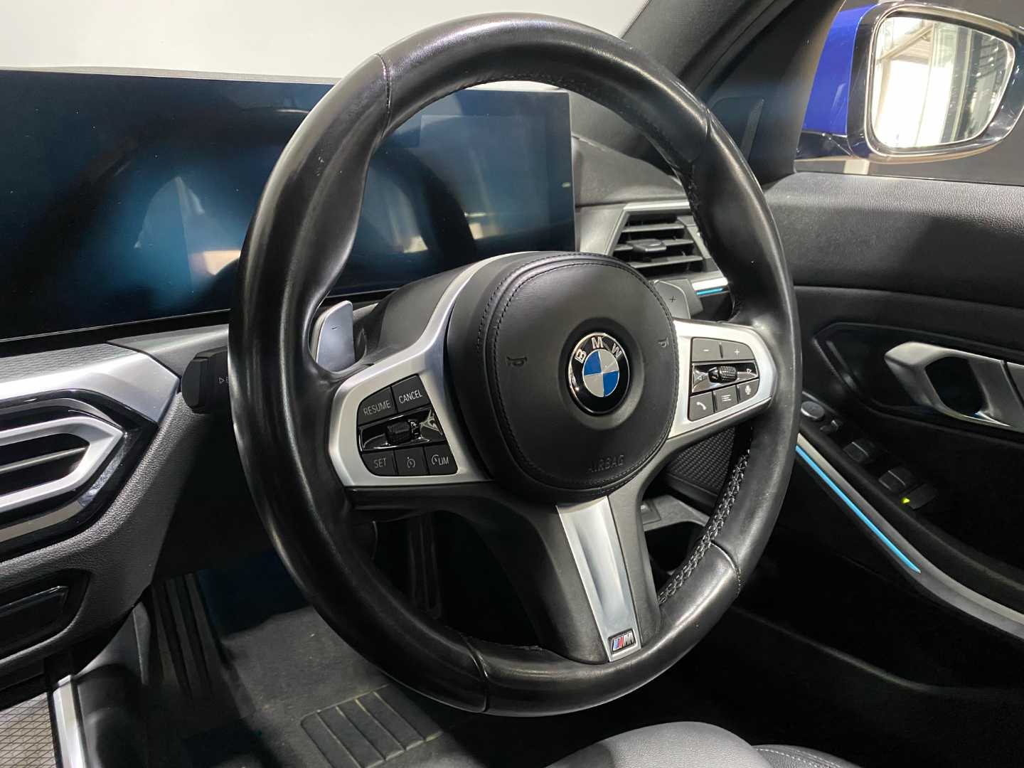 2024 BMW 3 Series (G20) 318i M Sport a/T - Image 16