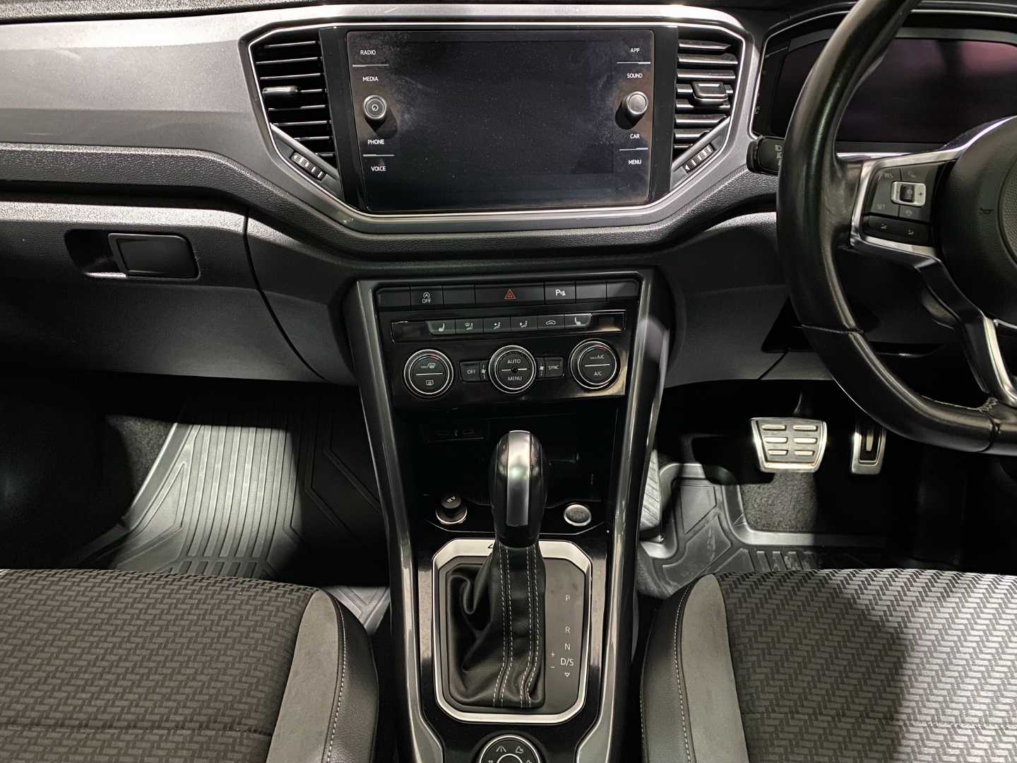 2021 VOLKSWAGEN T-roc 2.0 Tsi 4m R-line Dsg - Image 18