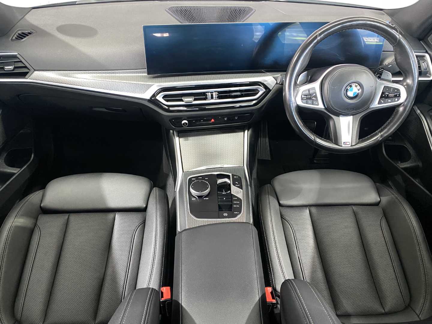 2024 BMW 3 Series (G20) 318i M Sport a/T - Image 14