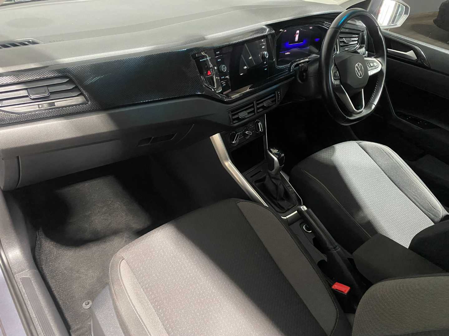 2024 VOLKSWAGEN Polo Playa / 1.0 Tsi Life Dsg - Image 7