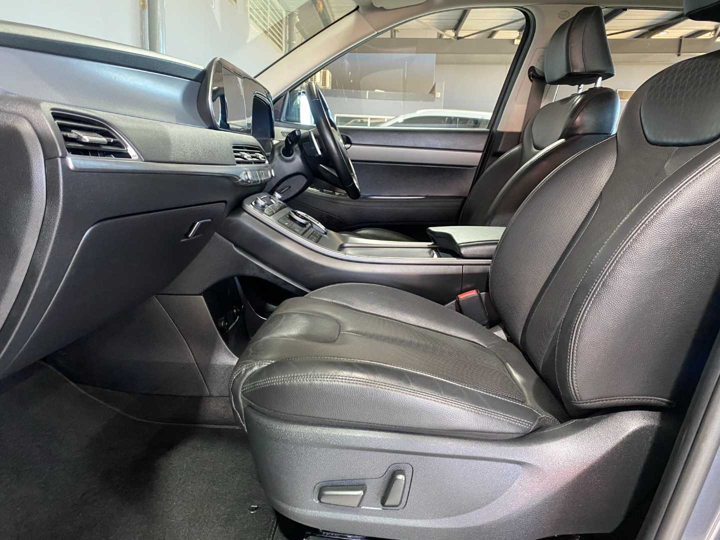 2021 HYUNDAI Palisade 2.2d Elite Awd a/T (7 Seat) - Image 8
