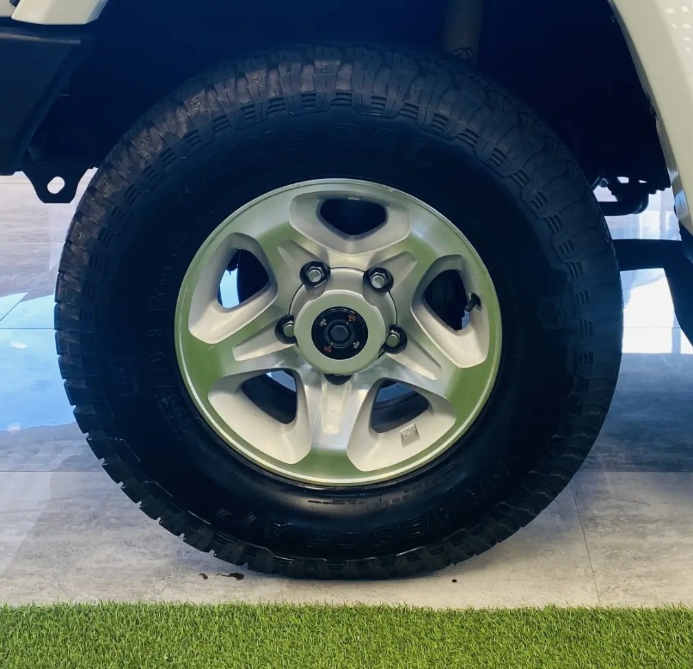 2019 TOYOTA Landcruiser 70 Series 76 4.5d V8 S/w - Image 11
