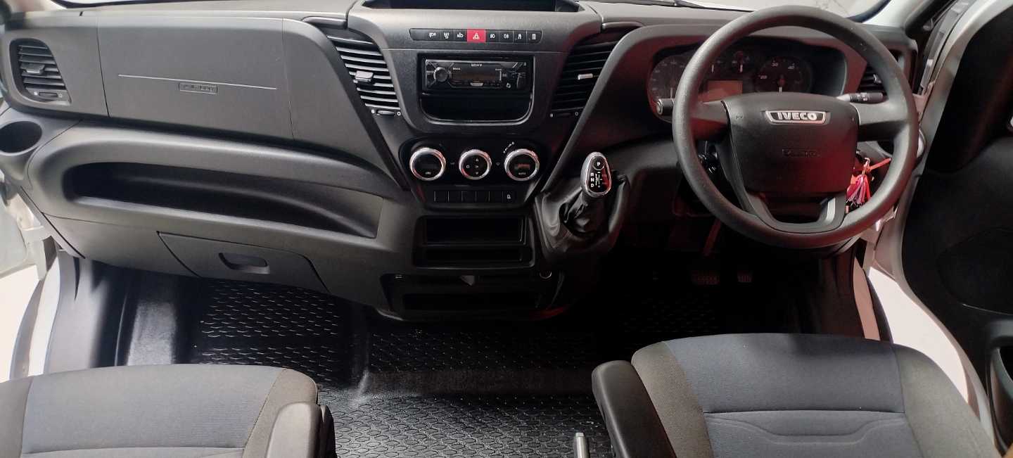 2019 IVECO Daily 4 Berth Motorhome - Image 20