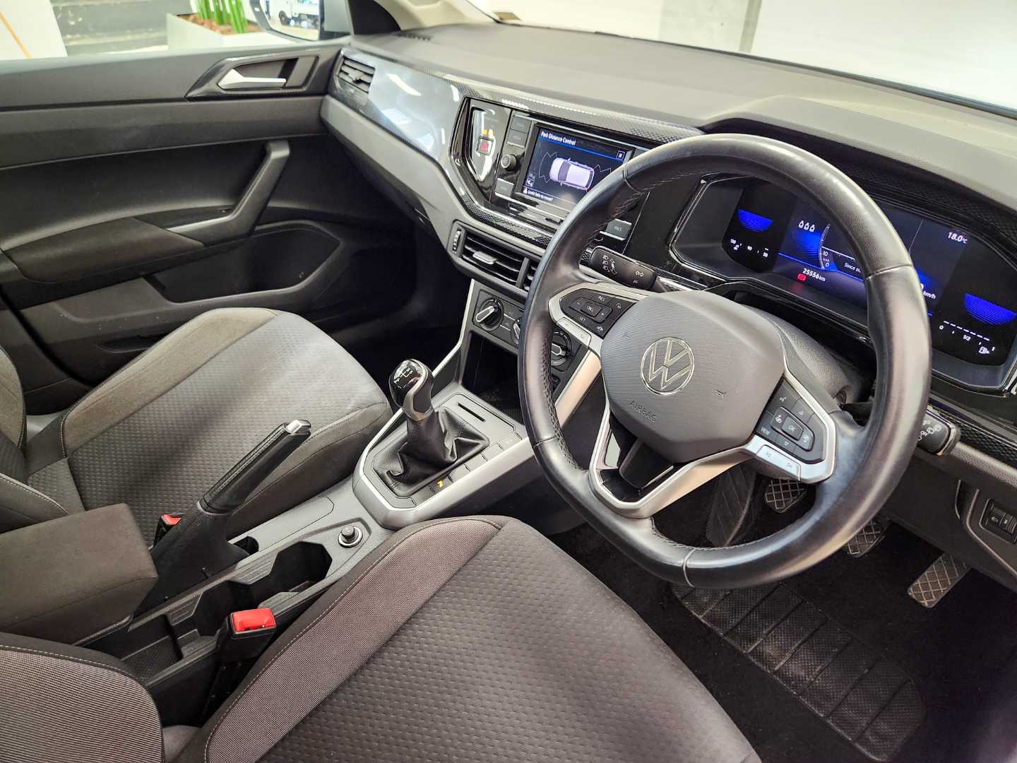2024 VOLKSWAGEN Polo Playa / 1.0 Tsi Life - Image 8